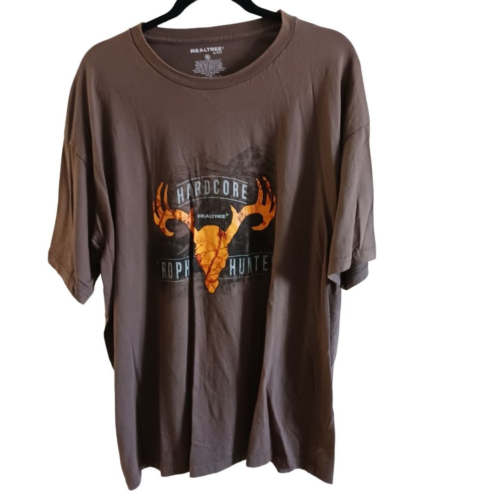 Real Tree tee shirt. Brown, size 2X.